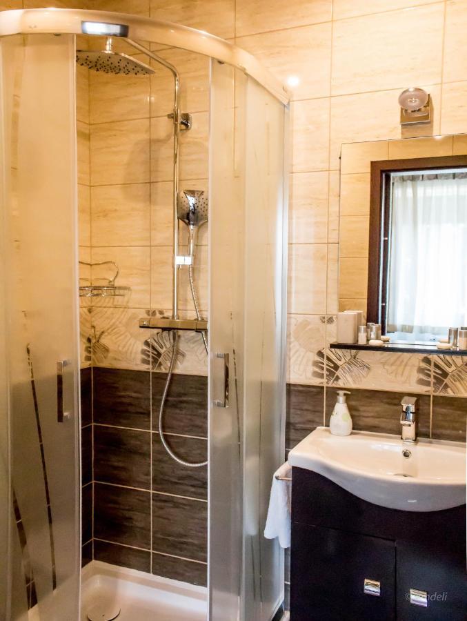 Control Motel Ясберень Екстер'єр фото